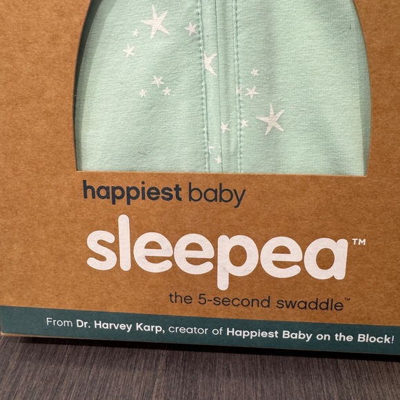 NWT Happiest Baby Snoo Sleepea Swaddle Size Large 4-6M 18-26lbs - Green Star - Picture 3 of 5